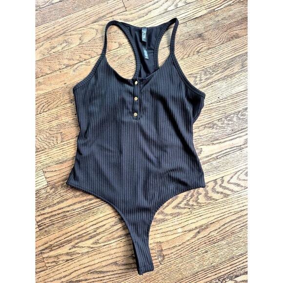 Victorias Secret Sport Razor Back Ribbed Bodysuit Black  womens size Medium - Picture 1 of 5